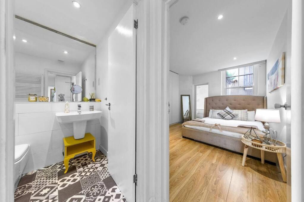 3 Bedroom Apartment In Haymarket Central London Sleep 10 Hy2 Buitenkant foto