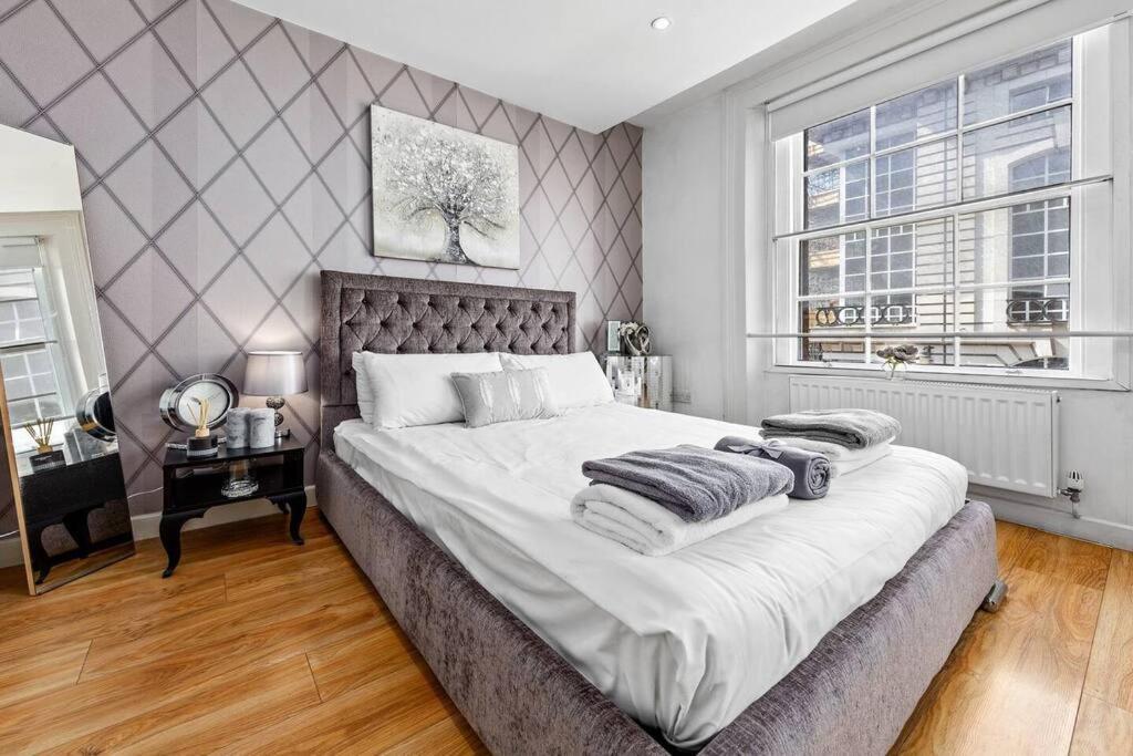 3 Bedroom Apartment In Haymarket Central London Sleep 10 Hy2 Buitenkant foto