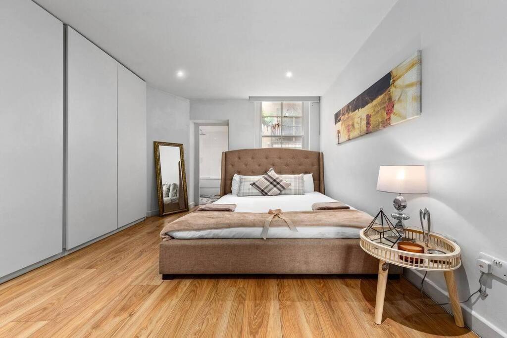 3 Bedroom Apartment In Haymarket Central London Sleep 10 Hy2 Buitenkant foto