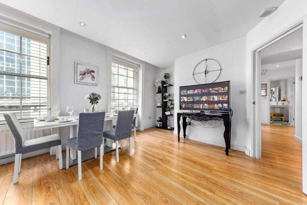 3 Bedroom Apartment In Haymarket Central London Sleep 10 Hy2 Buitenkant foto